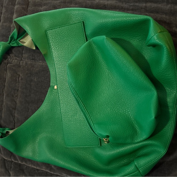 Anthropologie Love Knot Slouchy Bag in Green ☘️ - Picture 9 of 10